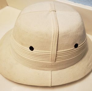 Vintage cream-colored pith helmet/sun helmet 1950s